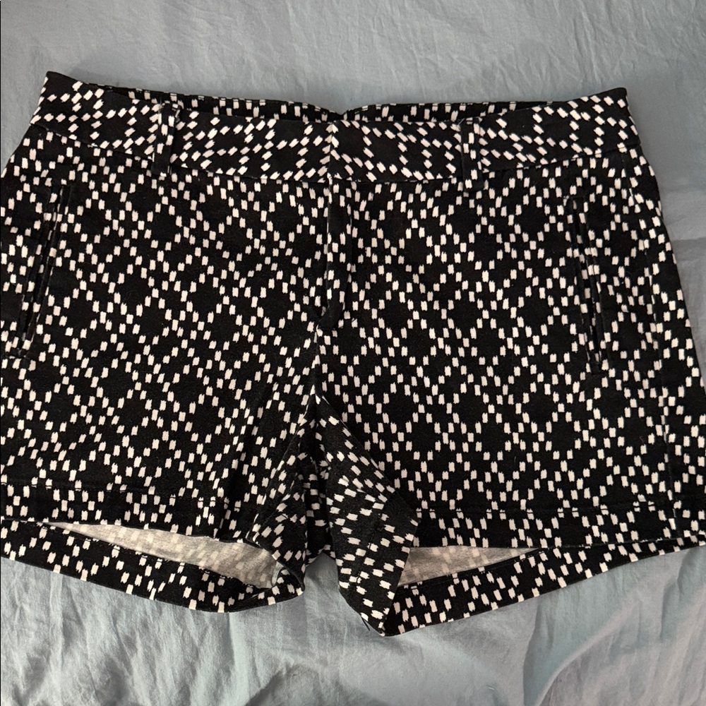a.n.a Black and White High Waist Women's Shorts